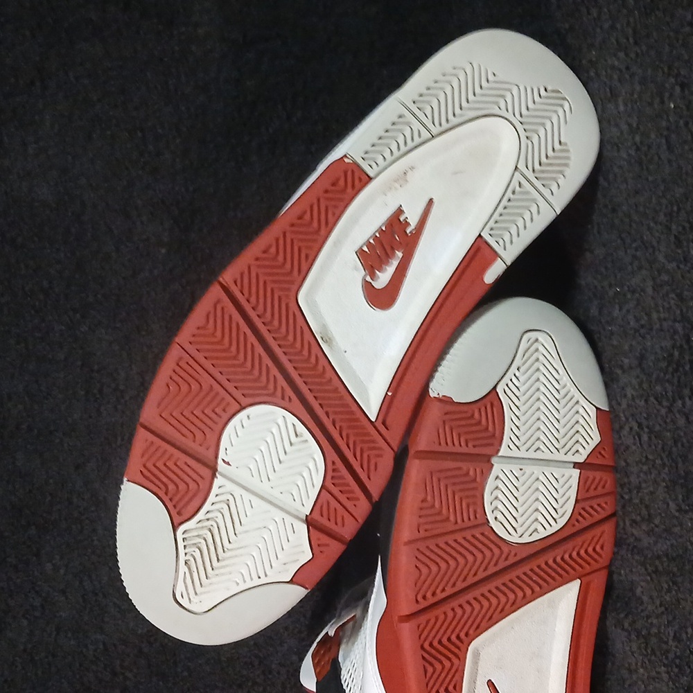 Air Jordan 4 Retro OG "FIRE RED" (2020)   Mens Size-9.5    100% Authentic! - Picture 9 of 12